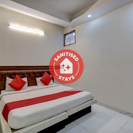 Oyo 78981 The Diamond Nest نويدا المظهر الخارجي الصورة