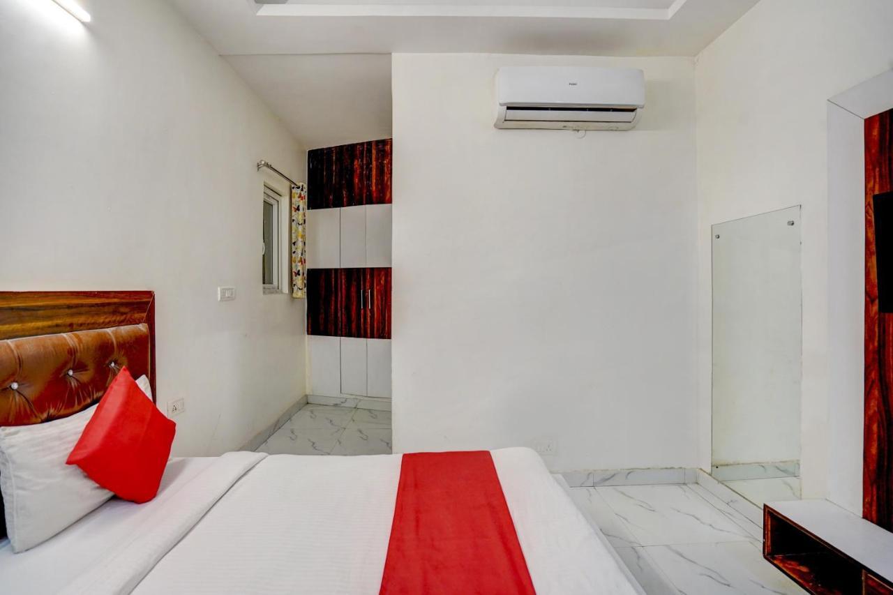 Oyo 78981 The Diamond Nest نويدا المظهر الخارجي الصورة