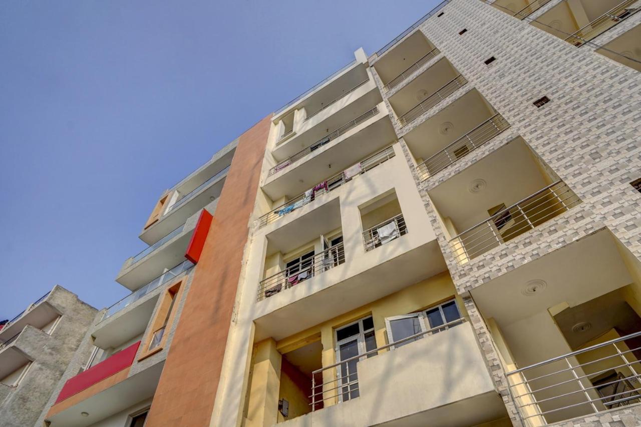Oyo 78981 The Diamond Nest نويدا المظهر الخارجي الصورة