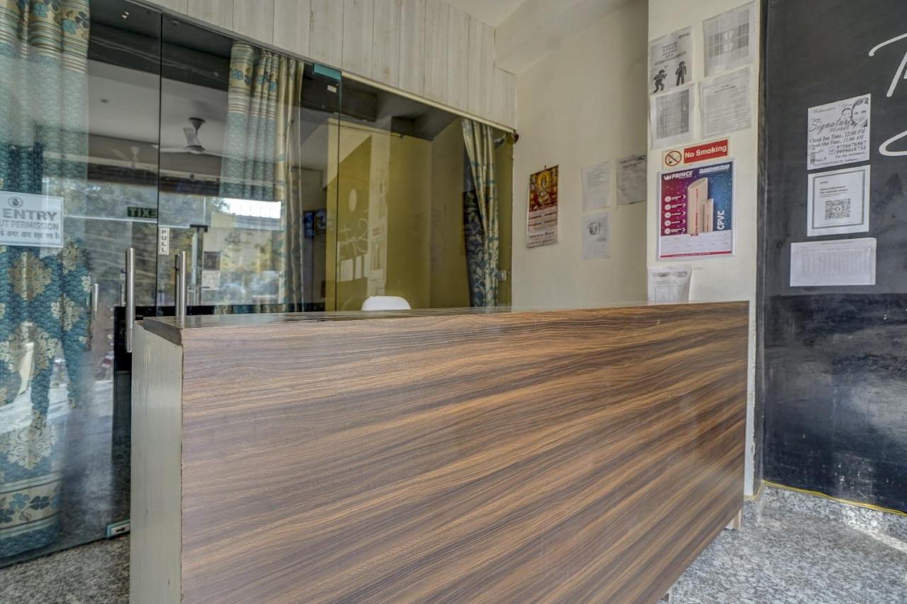 Oyo 78981 The Diamond Nest نويدا المظهر الخارجي الصورة
